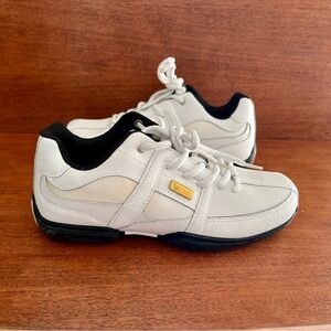 Impulse White/Black Men’s sneakers